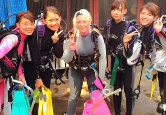 Working Holiday job in Japan as a diving instructor