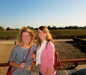IES France students visit a vineyard