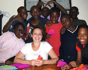 volunteer kenya children