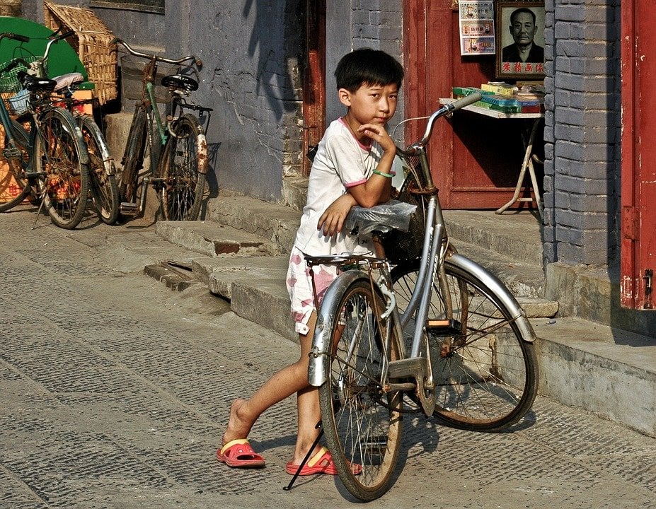 5 OTHER Ways to Volunteer in China (Besides Teaching English): Children