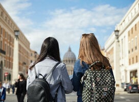 Students looking at the Vatican in background